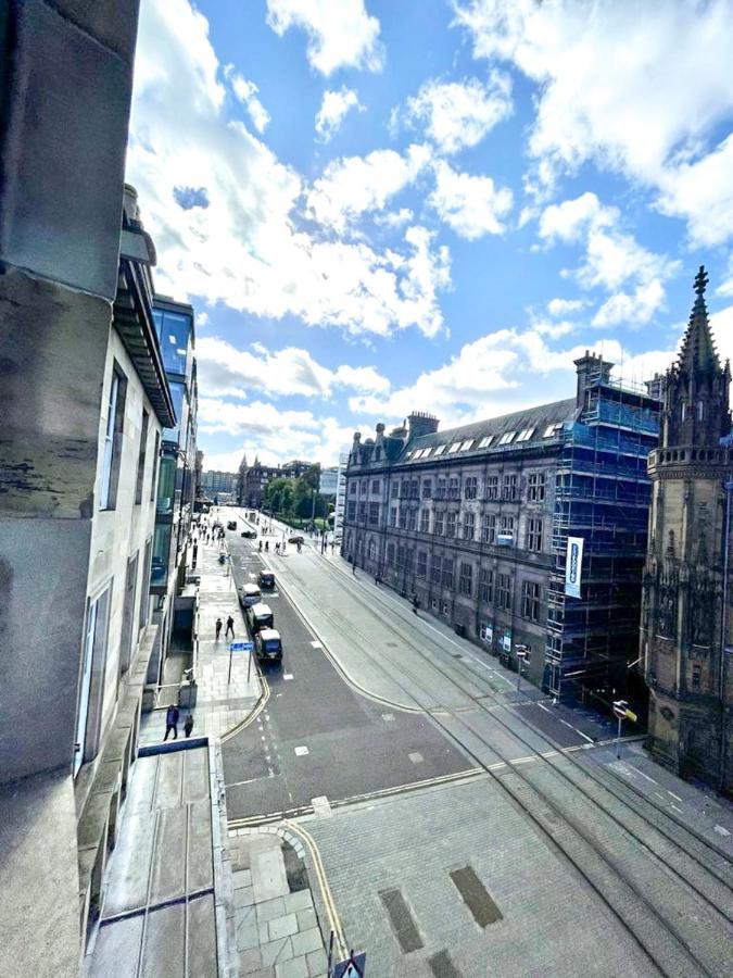 Incredible St Andrew'S Sq - 2 Bed In The Sky Apartment Edinburgh Exterior photo